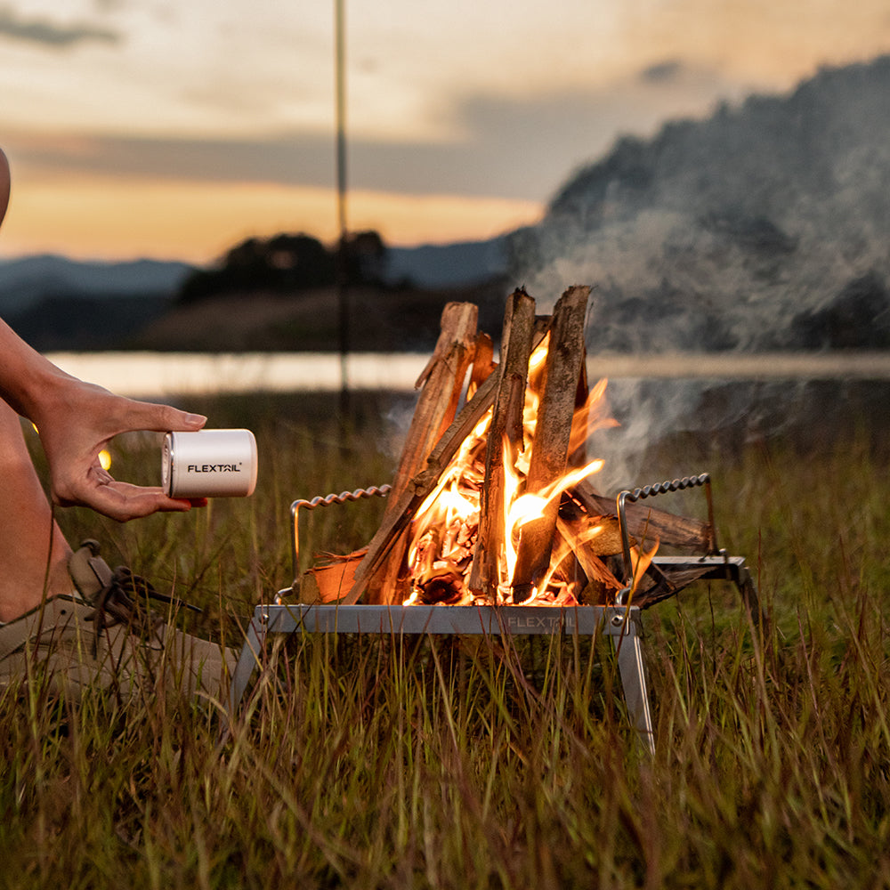 TINY PUMP 2X-Ultimate 3-in-1 Outdoor Pump and Camping Lamp - Dreammodernbuy